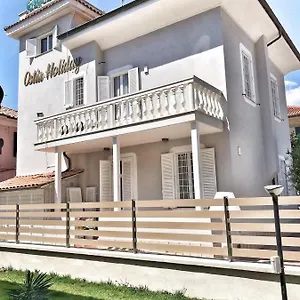 Greed Palace Lido di Ostia